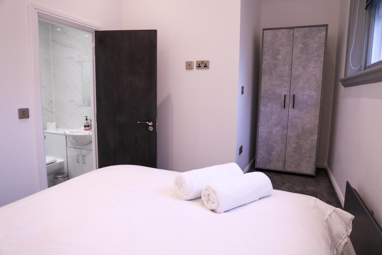 16 Queen Avenue City Centre Serviced Apartment W Free Parking Liverpool Zewnętrze zdjęcie